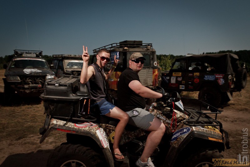 20120728-off-road-fest-portraits-web-030.jpg